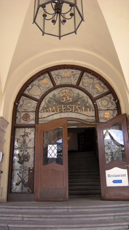 Die Umbaumaßnahmen des großen Saals